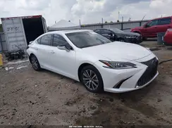 58ADA1C12MU011125 2021 LEXUS ES