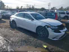 58ADA1C12NU015970 2022 LEXUS ES