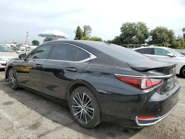 58ADA1C12NU017931 2022 LEXUS ES - Image 2
