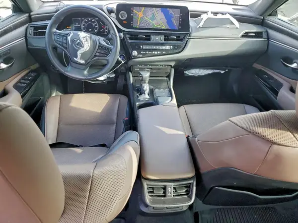 58ADA1C12NU025379 2022 LEXUS ES - Image 8