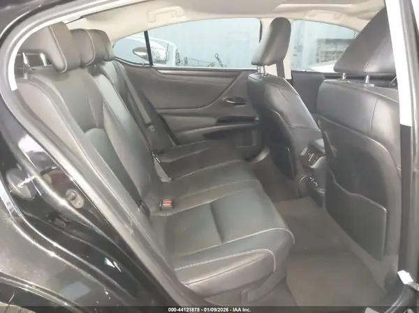 58ADA1C12PU027698 2023 LEXUS ES - Image 8