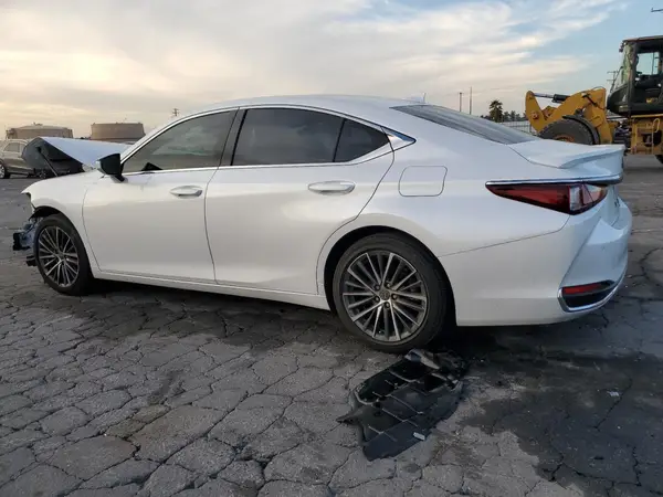 58ADA1C12PU028222 2023 LEXUS ES - Image 2