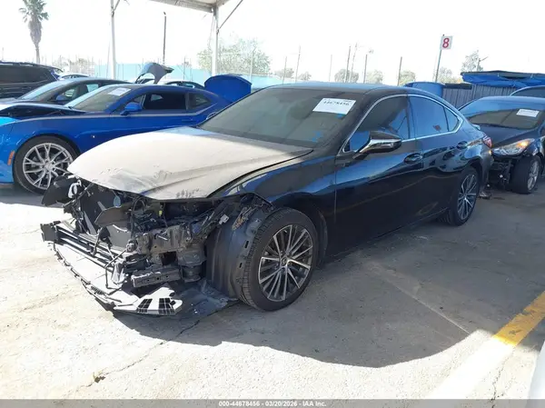 58ADA1C12PU031024 2023 LEXUS ES - Image 2