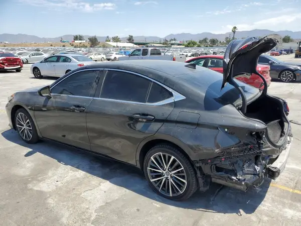 58ADA1C12PU034151 2023 LEXUS ES - Image 2