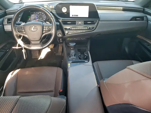 58ADA1C12PU035977 2023 LEXUS ES - Image 8