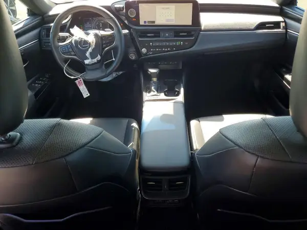 58ADA1C12RU037845 2024 LEXUS ES - Image 8