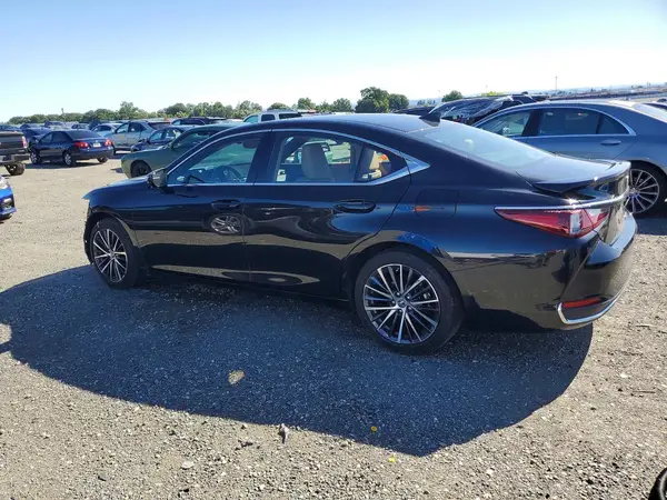 58ADA1C12RU045914 2024 LEXUS ES - Image 2