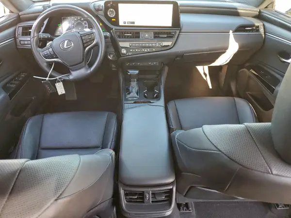 58ADA1C12RU047081 2024 LEXUS ES - Image 8