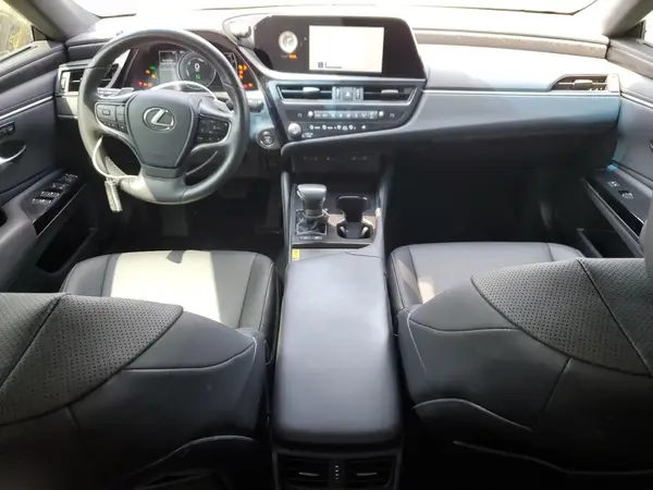 58ADA1C12RU047260 2024 LEXUS ES - Image 8