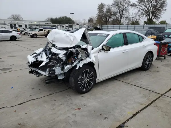 58ADA1C12RU052541 2024 LEXUS ES - Image 1