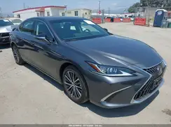 58ADA1C12SU061181 2025 LEXUS ES