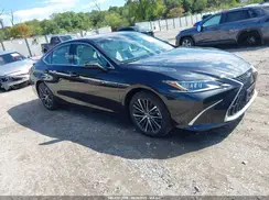 58ADA1C12SU061357 2025 LEXUS ES