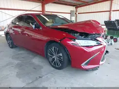 58ADA1C12SU064081 2025 LEXUS ES
