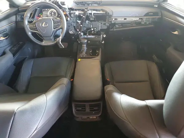 58ADA1C12SU064596 2025 LEXUS ES - Image 8