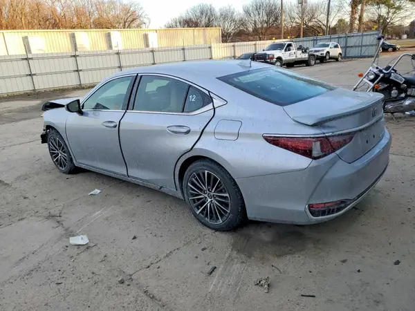 58ADA1C12SU071273 2025 LEXUS ES - Image 2