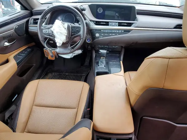 58ADA1C13MU002515 2021 LEXUS ES - Image 8