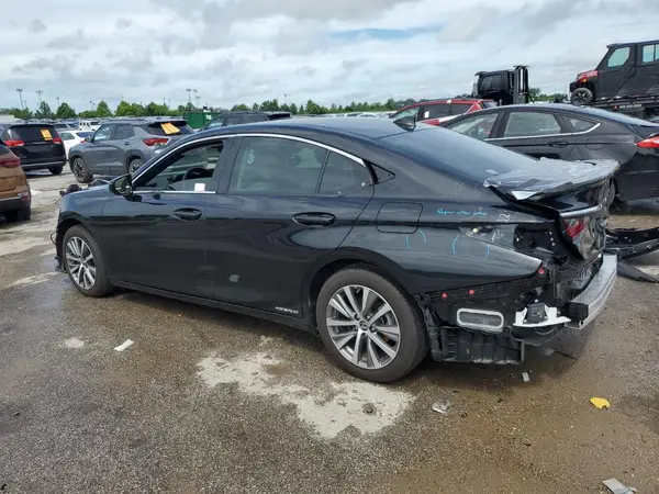 58ADA1C13MU004815 2021 LEXUS ES - Image 2