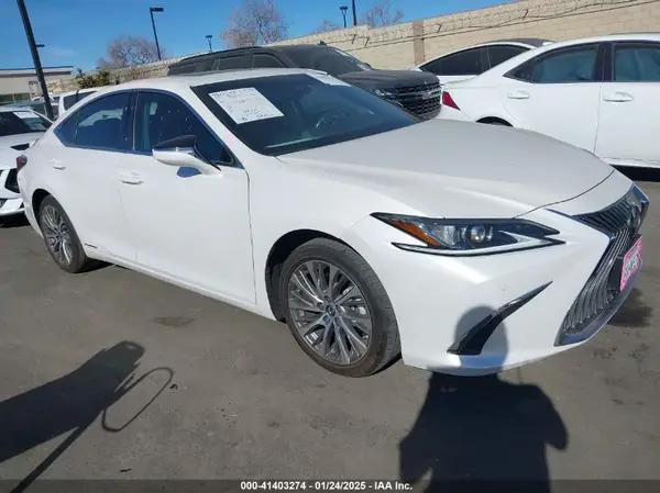 58ADA1C13MU005771 2021 LEXUS ES - Image 1