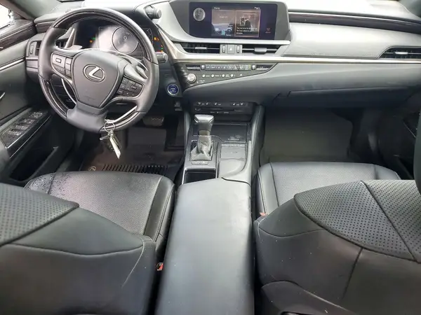 58ADA1C13MU008279 2021 LEXUS ES - Image 8
