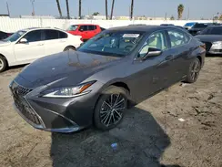 58ADA1C13NU015833 2022 LEXUS ES