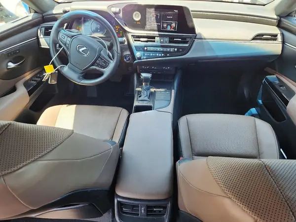 58ADA1C13NU024452 2022 LEXUS ES - Image 8