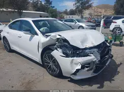 58ADA1C13NU025410 2022 LEXUS ES