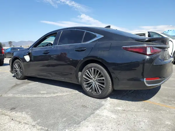 58ADA1C13PU029170 2023 LEXUS ES - Image 2