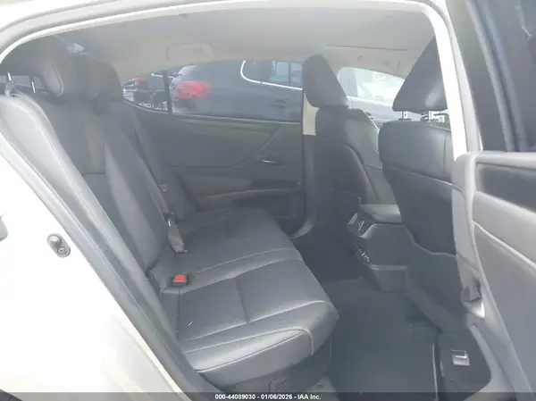 58ADA1C13PU033736 2023 LEXUS ES - Image 8