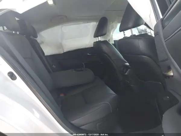 58ADA1C13RU039040 2024 LEXUS ES - Image 8