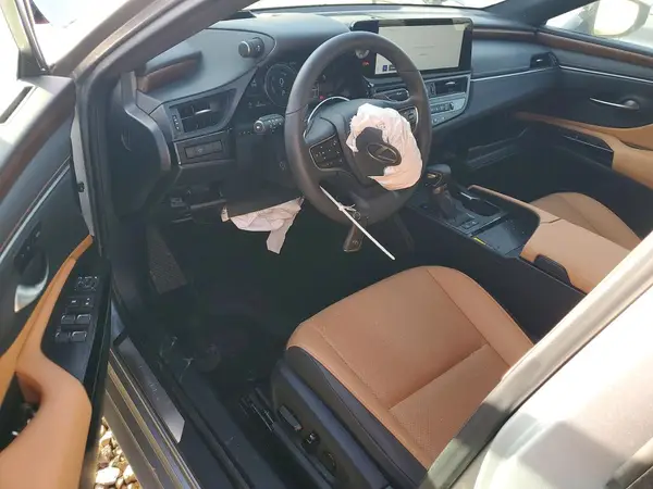 58ADA1C13RU041192 2024 LEXUS ES - Image 8