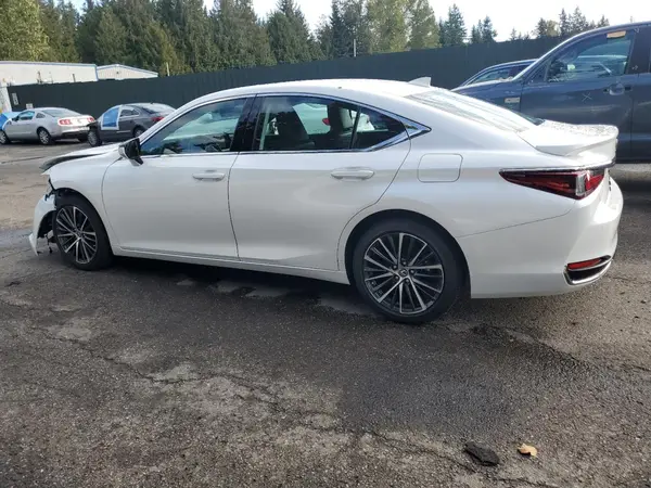 58ADA1C13RU044738 2024 LEXUS ES - Image 2
