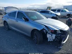 58ADA1C13SU061061 2025 LEXUS ES