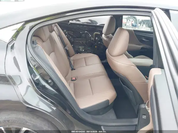 58ADA1C13SU061738 2025 LEXUS ES - Image 8