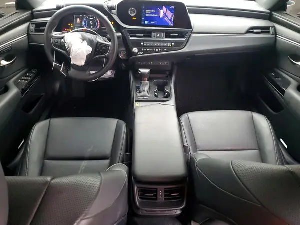 58ADA1C13SU063862 2025 LEXUS ES - Image 8