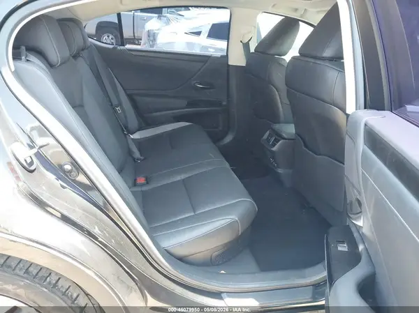 58ADA1C13SU069967 2025 LEXUS ES - Image 8