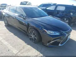 58ADA1C13SU071718 2025 LEXUS ES