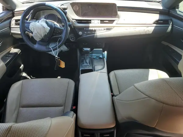 58ADA1C14MU003947 2021 LEXUS ES - Image 8