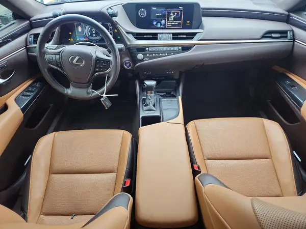 58ADA1C14MU010073 2021 LEXUS ES - Image 8