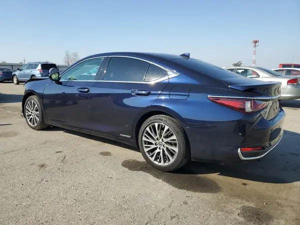 58ADA1C14MU012387 2021 LEXUS ES - Image 2