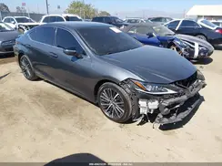 58ADA1C14NU014089 2022 LEXUS ES