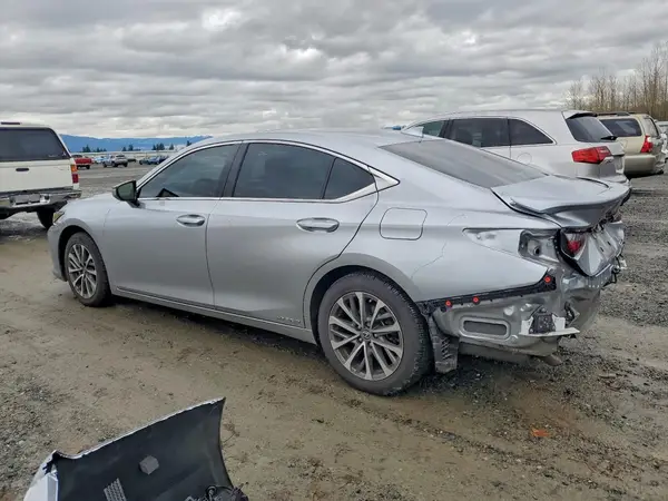 58ADA1C14NU014416 2022 LEXUS ES - Image 2