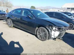 58ADA1C14NU019602 2022 LEXUS ES