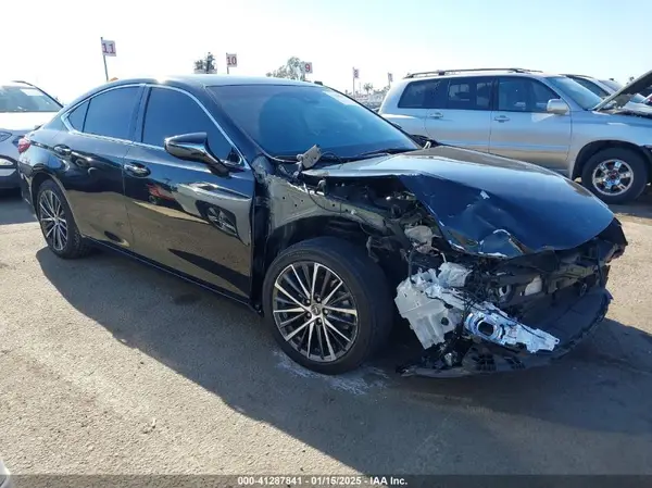 58ADA1C14RU037460 2024 LEXUS ES - Image 1