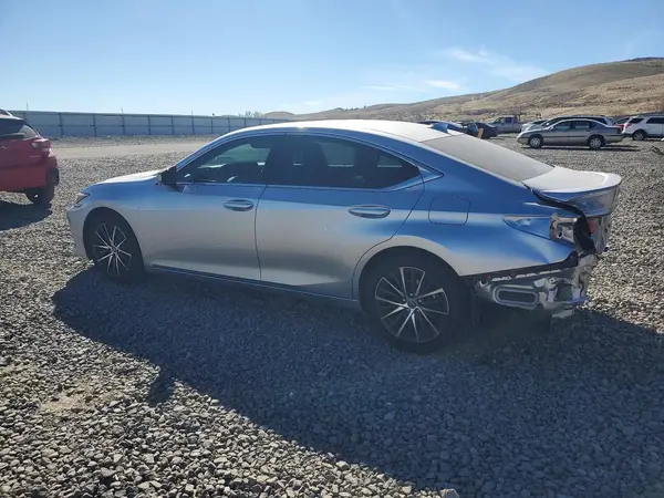 58ADA1C14RU040942 2024 LEXUS ES - Image 2