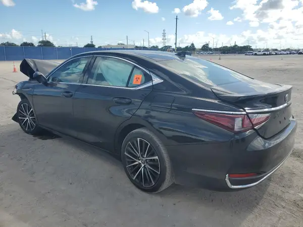 58ADA1C14RU043355 2024 LEXUS ES - Image 2
