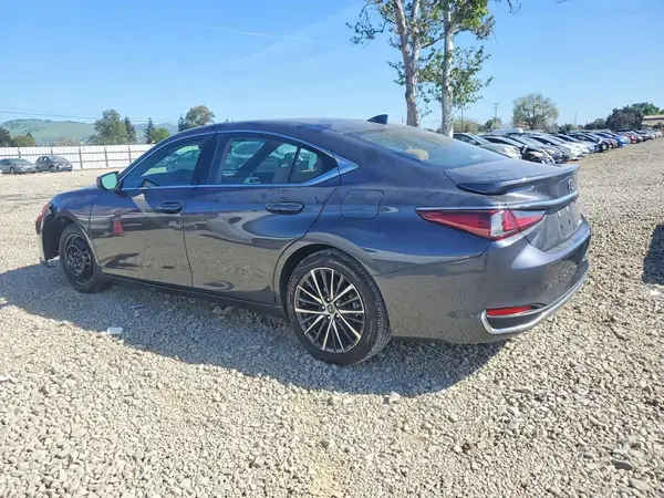 58ADA1C14RU052315 2024 LEXUS ES - Image 2