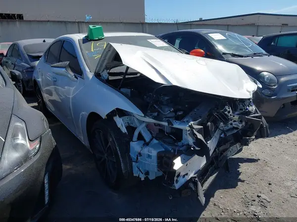 58ADA1C14SU057598 2025 LEXUS ES - Image 1