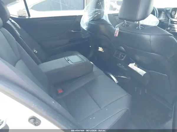 58ADA1C14SU057598 2025 LEXUS ES - Image 8