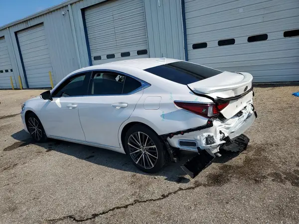 58ADA1C14SU058167 2025 LEXUS ES - Image 2