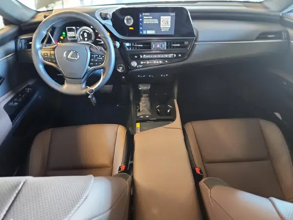 58ADA1C14SU061005 2025 LEXUS ES - Image 8